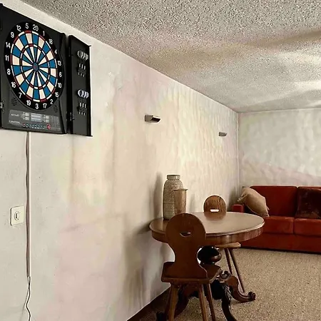Wef 2026 Exclusive And Spacious 160mq In A Castle 아파트 다보스